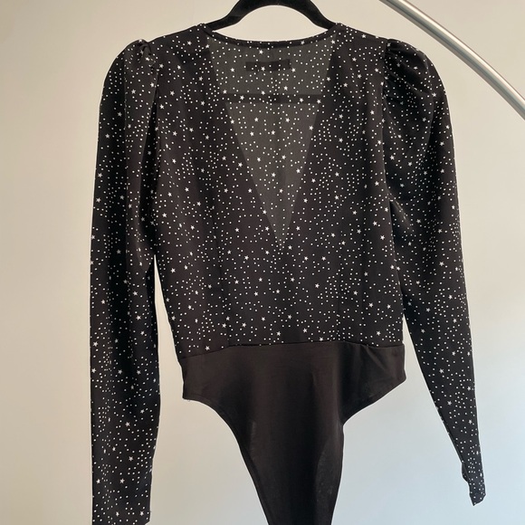 LIKE NEW Nasty Gal Bodysuit - Picture 3 of 4